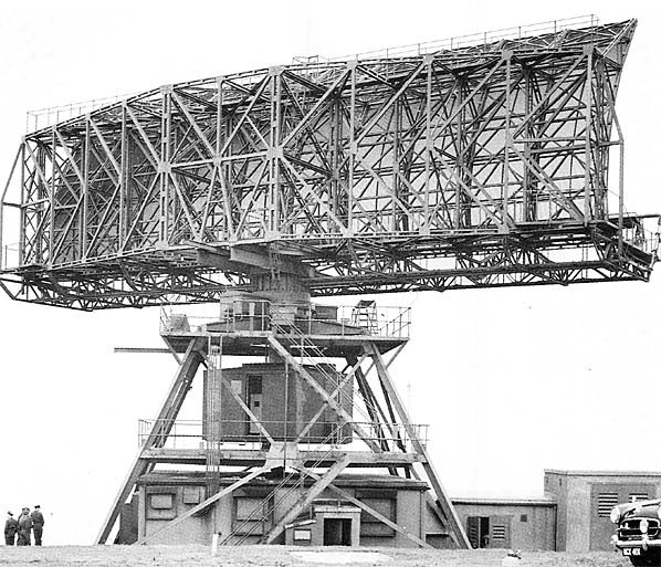 Photo:Prototype Type 80 radar at Bard Hill